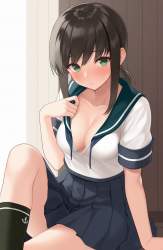 915819 B