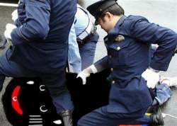 234434 B