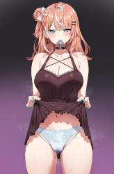 705712 B